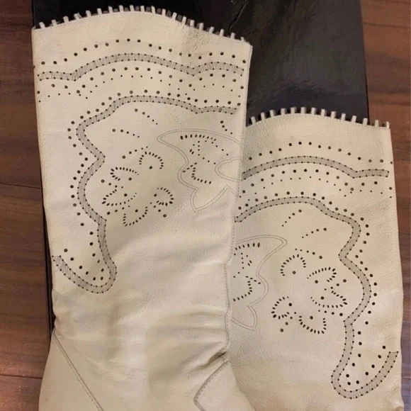 Basconi Italy Leather  Boots - Picture 3 of 12